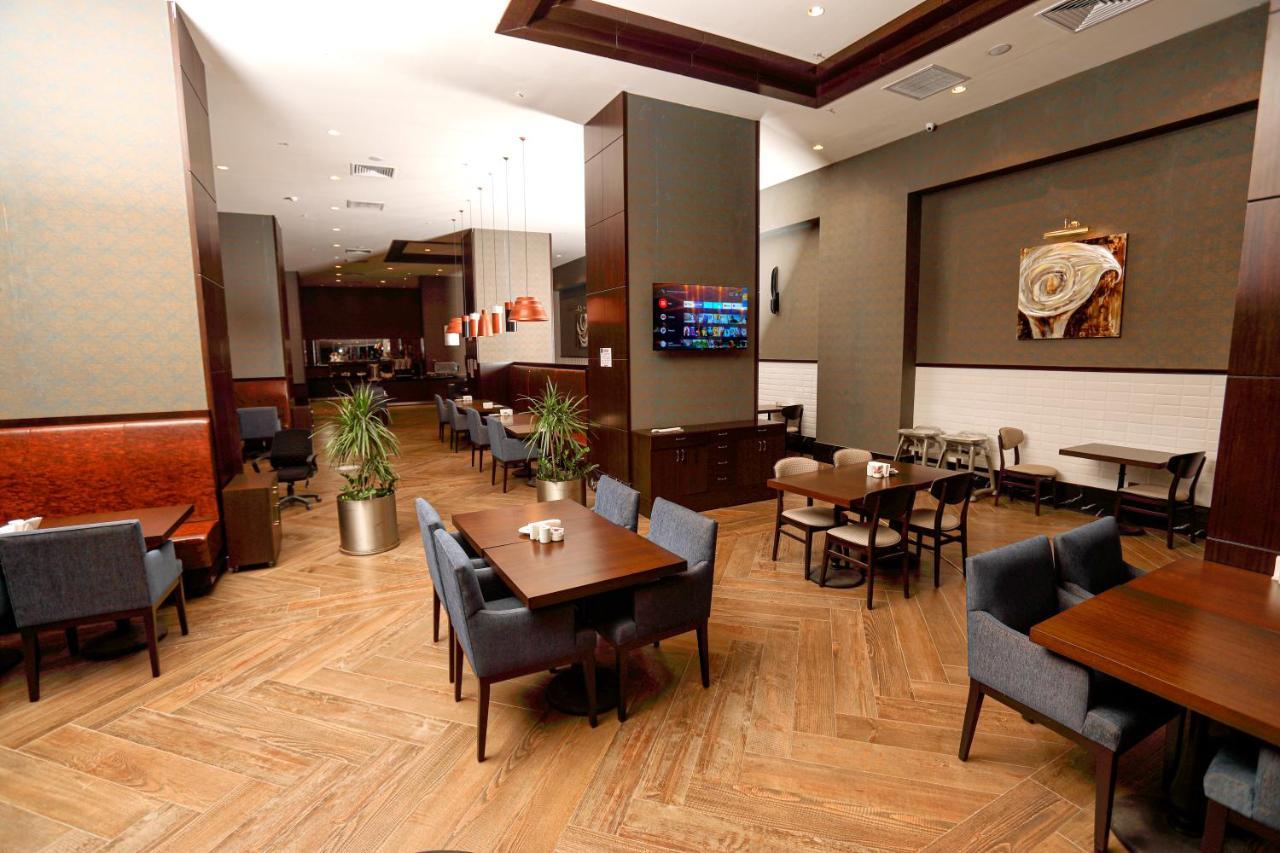 The Green Park Gaziantep Eksteriør billede The lounge at the airport