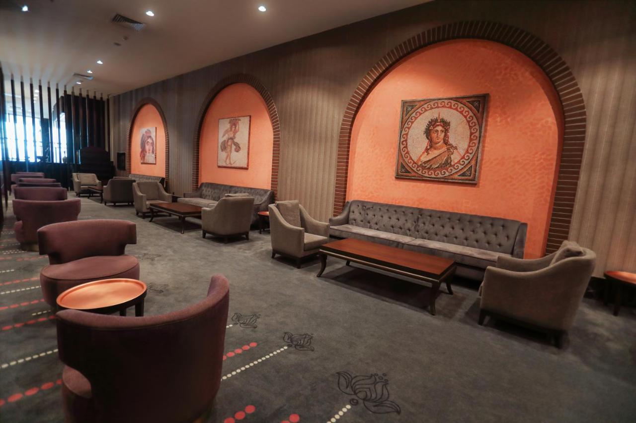 The Green Park Gaziantep Eksteriør billede The lounge at the station